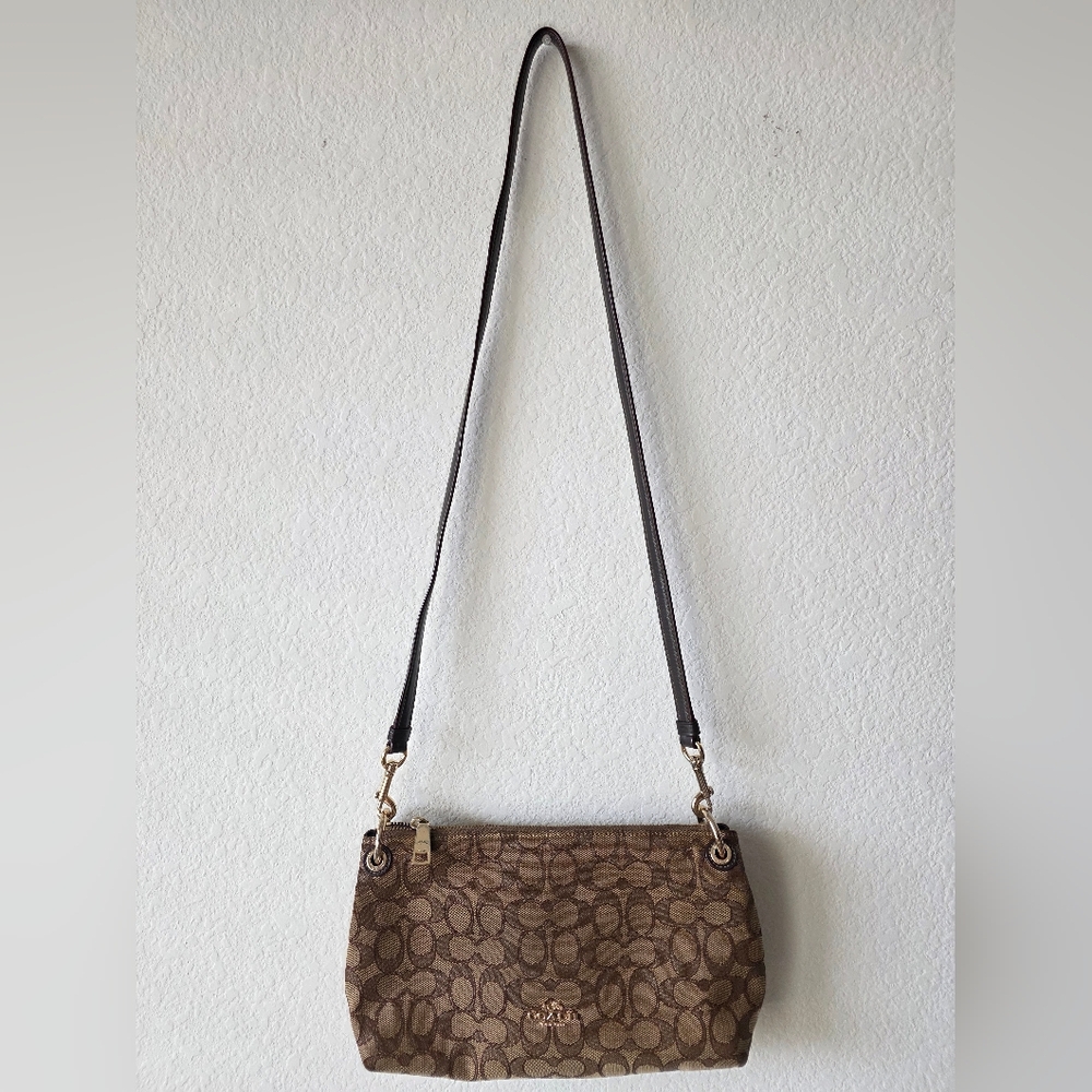 Coach Signature Patterned Crossbody Purse Bag - Picture 10 of 10